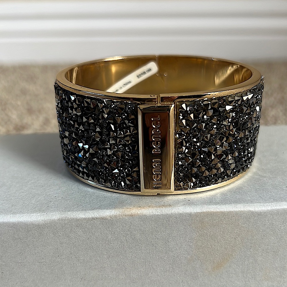 Henri Bendel Bangle